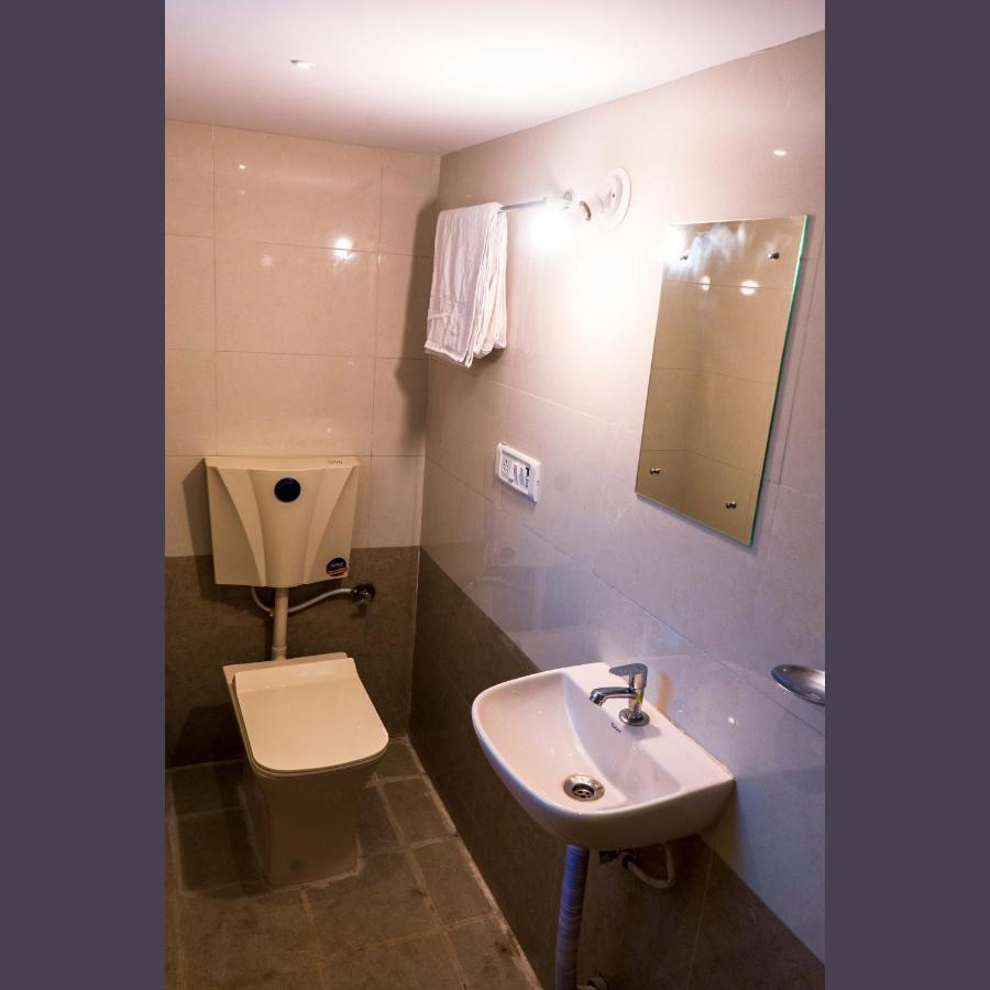 Anandvan Beach Resort Alībāg Dış mekan fotoğraf